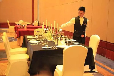 餐饮服务中的16个“怎么办”——服务员的应变之道